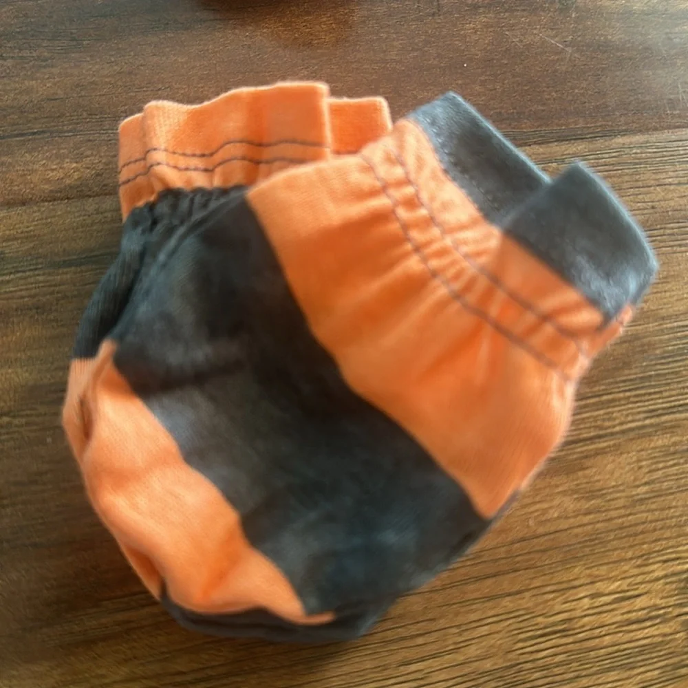 NWOT 8 pairs of no-scratch baby hand covers/mittens